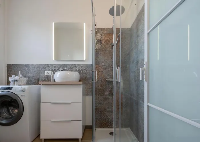 Alexa's - Elegance E Comfort For Benátky