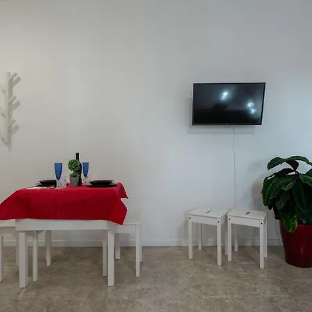 Апартаменты Alexa's - Elegance E Comfort For *